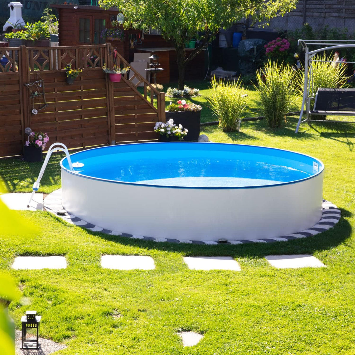 STEINBACH Stahlrahmenpool, 450 x 120 cm, 17.200 l, Weiß/Blau, Stahlwandpool Set Nuovo, 011111, Runder Pool in Weiß für bis zu Wasserinhalt
